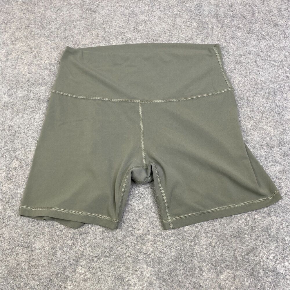 Lululemon Shorts Women’s Pull On Stretch Gym Green 28x5 Casual Comfort SEE